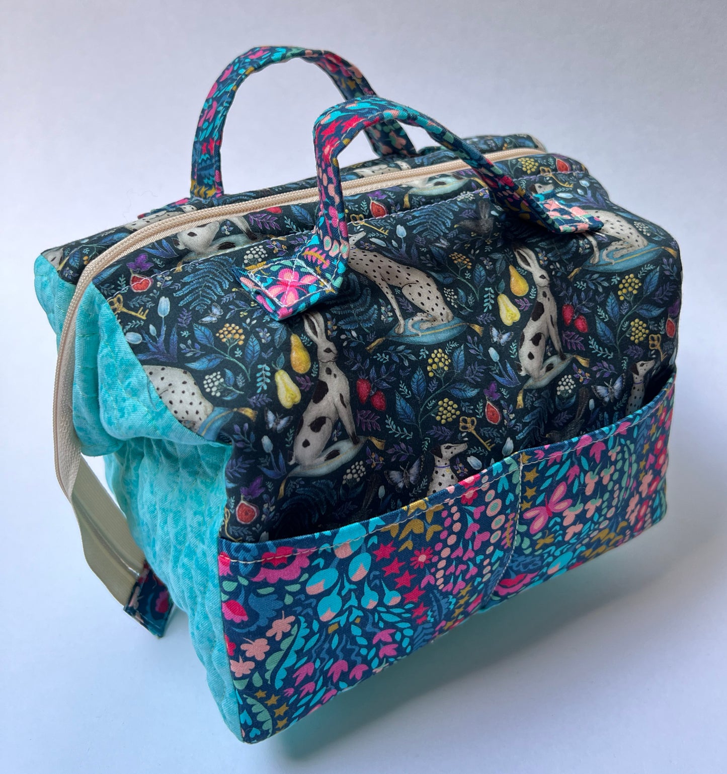 Artist Travel Bag (Animals)