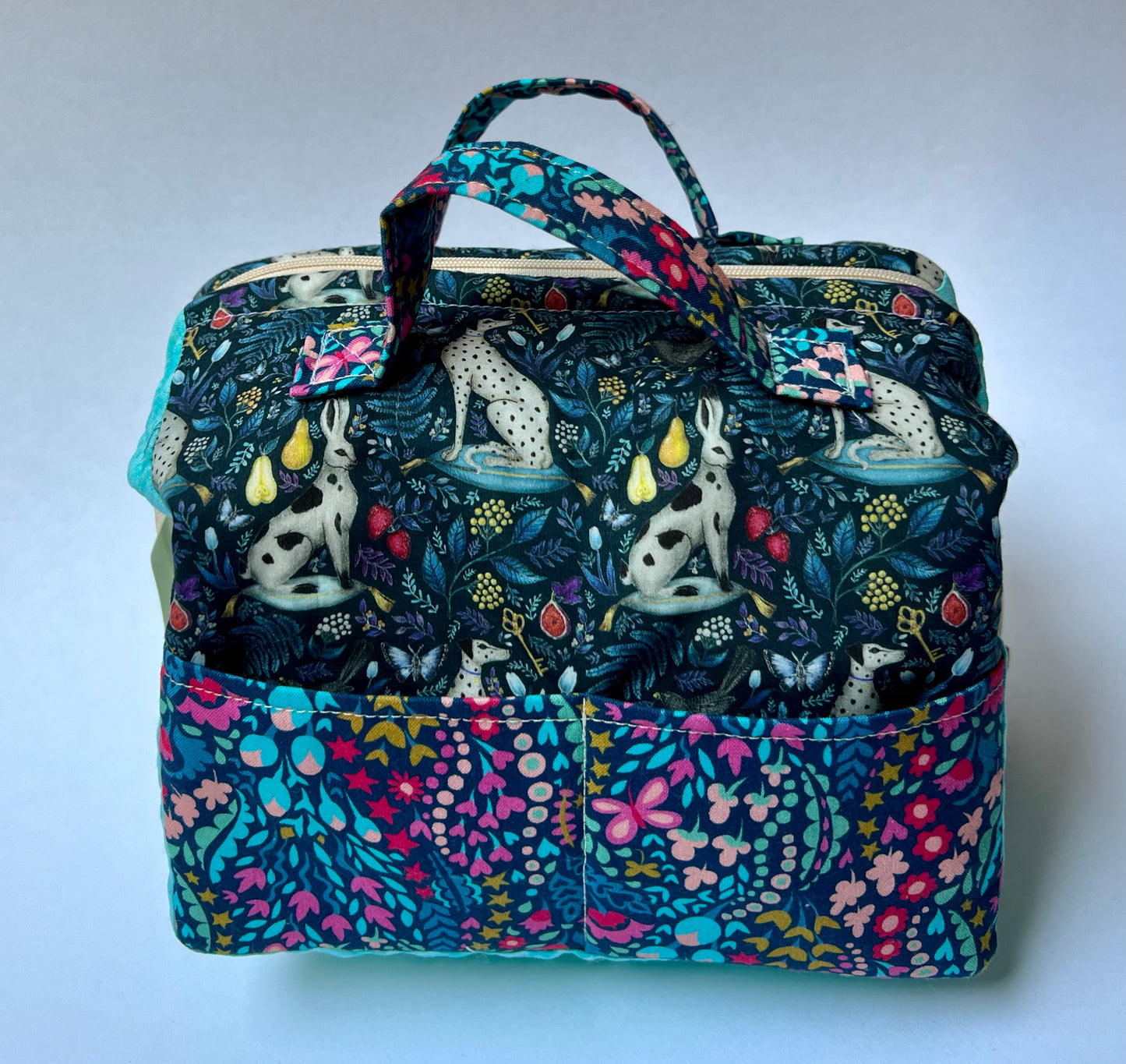 Artist Travel Bag (Animals)